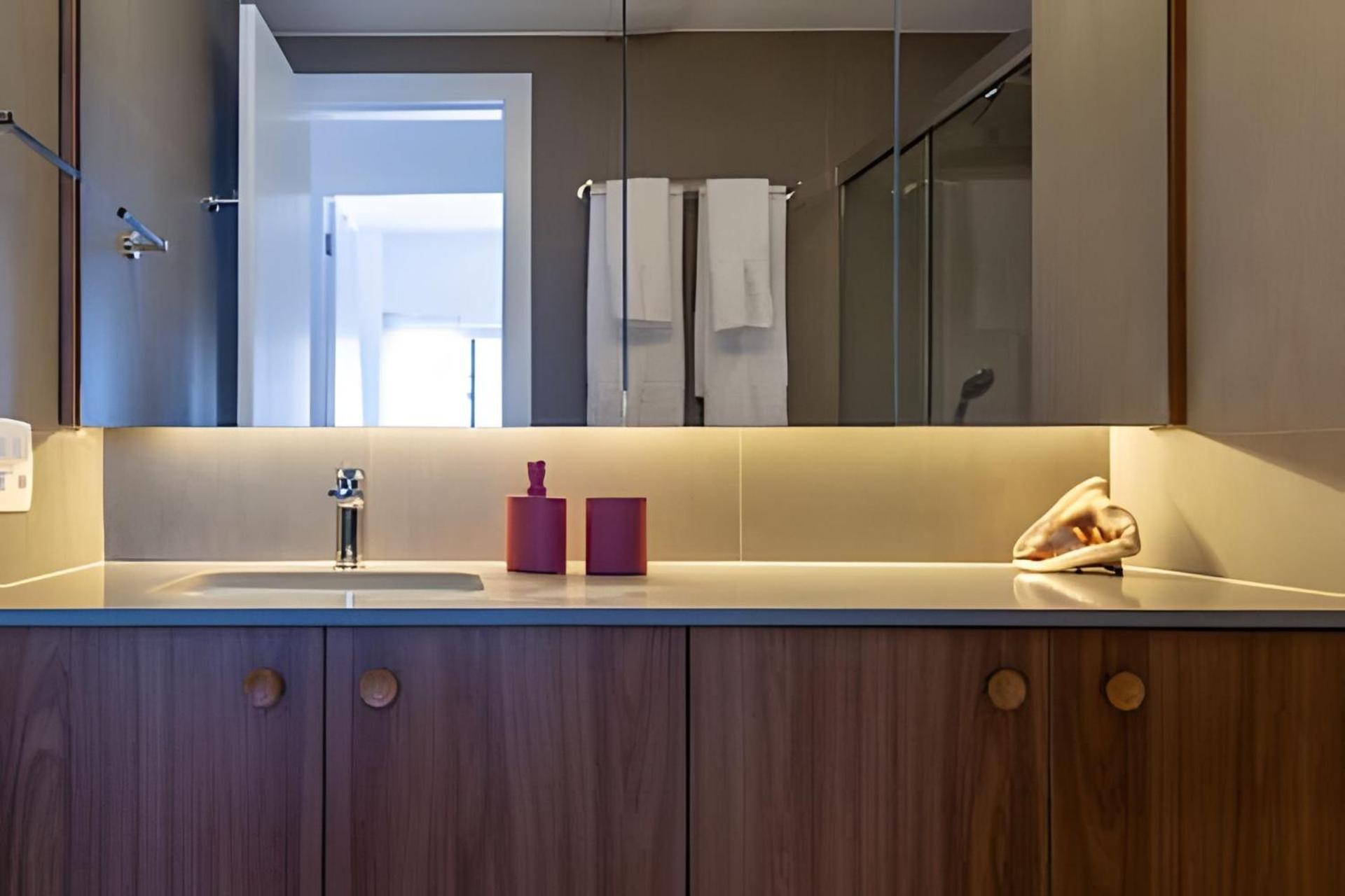 Curtacopacabana: Lindo Apto De 1qt Novo Vaga Academia Lavanderia Apartamento *