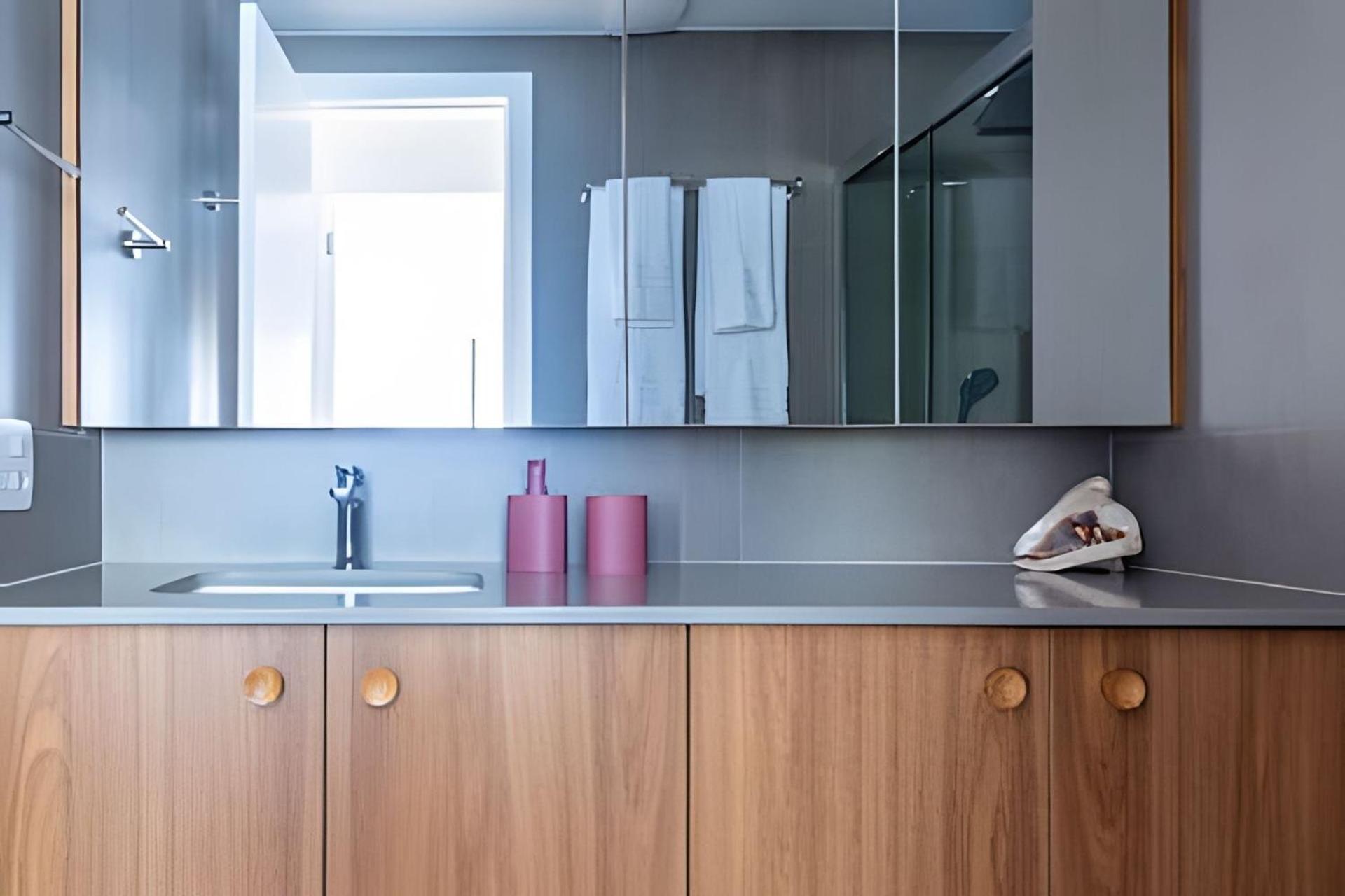 Apartamento Curtacopacabana: Lindo Apto De 1qt Novo Vaga Academia Lavanderia Rio de Janeiro
